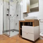 Gelsi فيلة *