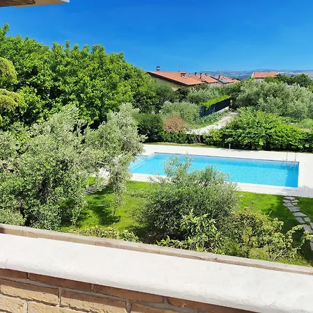 Gelsi Villa *