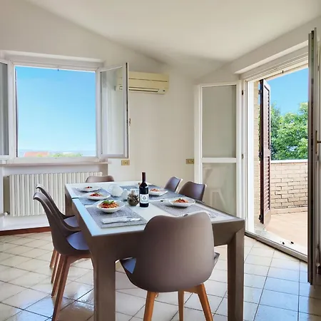 Gelsi Villa *